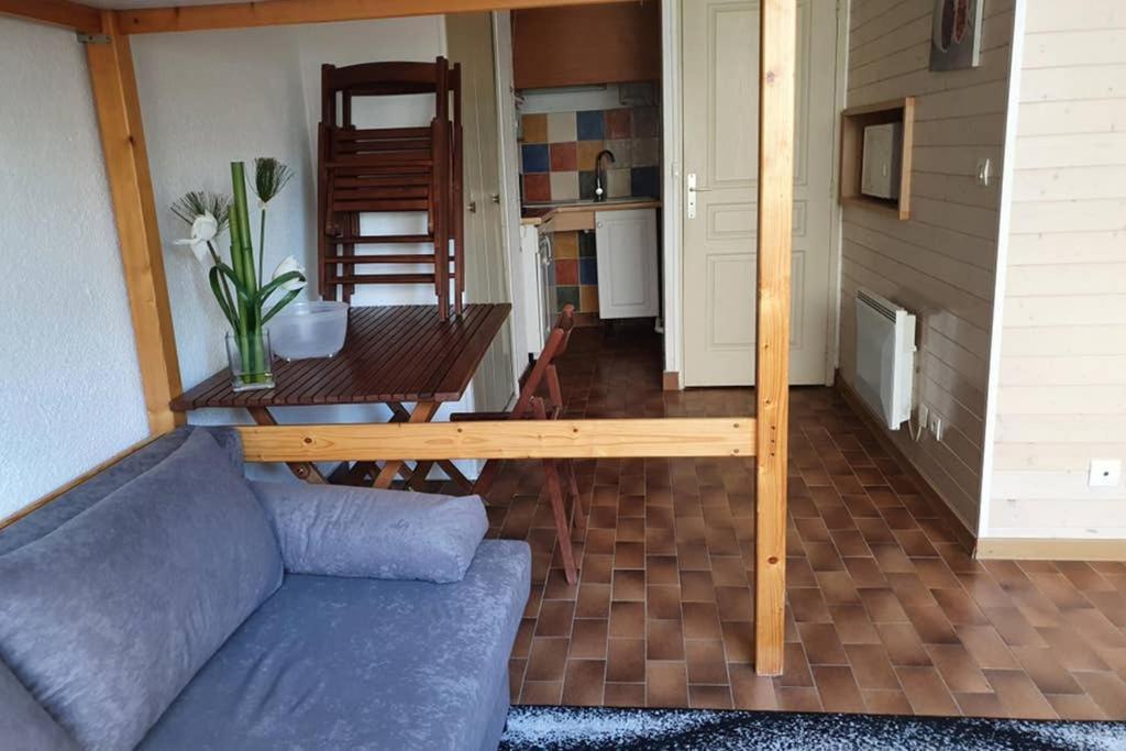 Studio Cabines 6 Couchages 150 M De La Plage Et A Quelques Secondes Des Commerces Wifi Gratuit Ла-Гранд-Мот Экстерьер фото